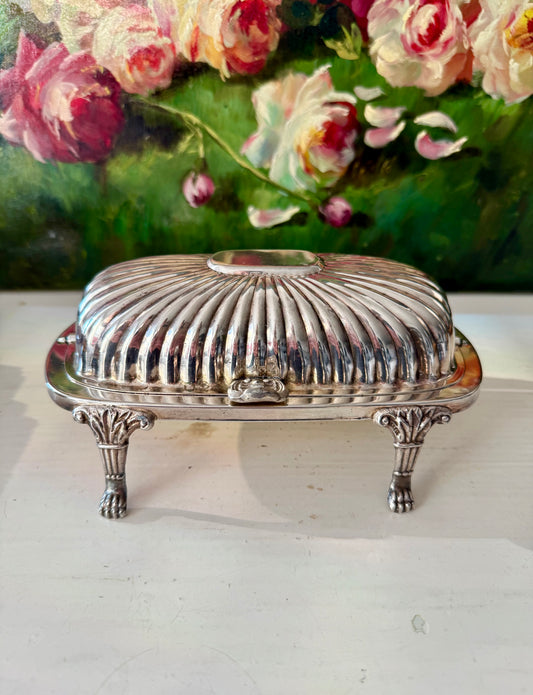Antique Victorian Silver-Plated Butter Holder Dish with Covered Roll Top from the early-to-mid 20th Century