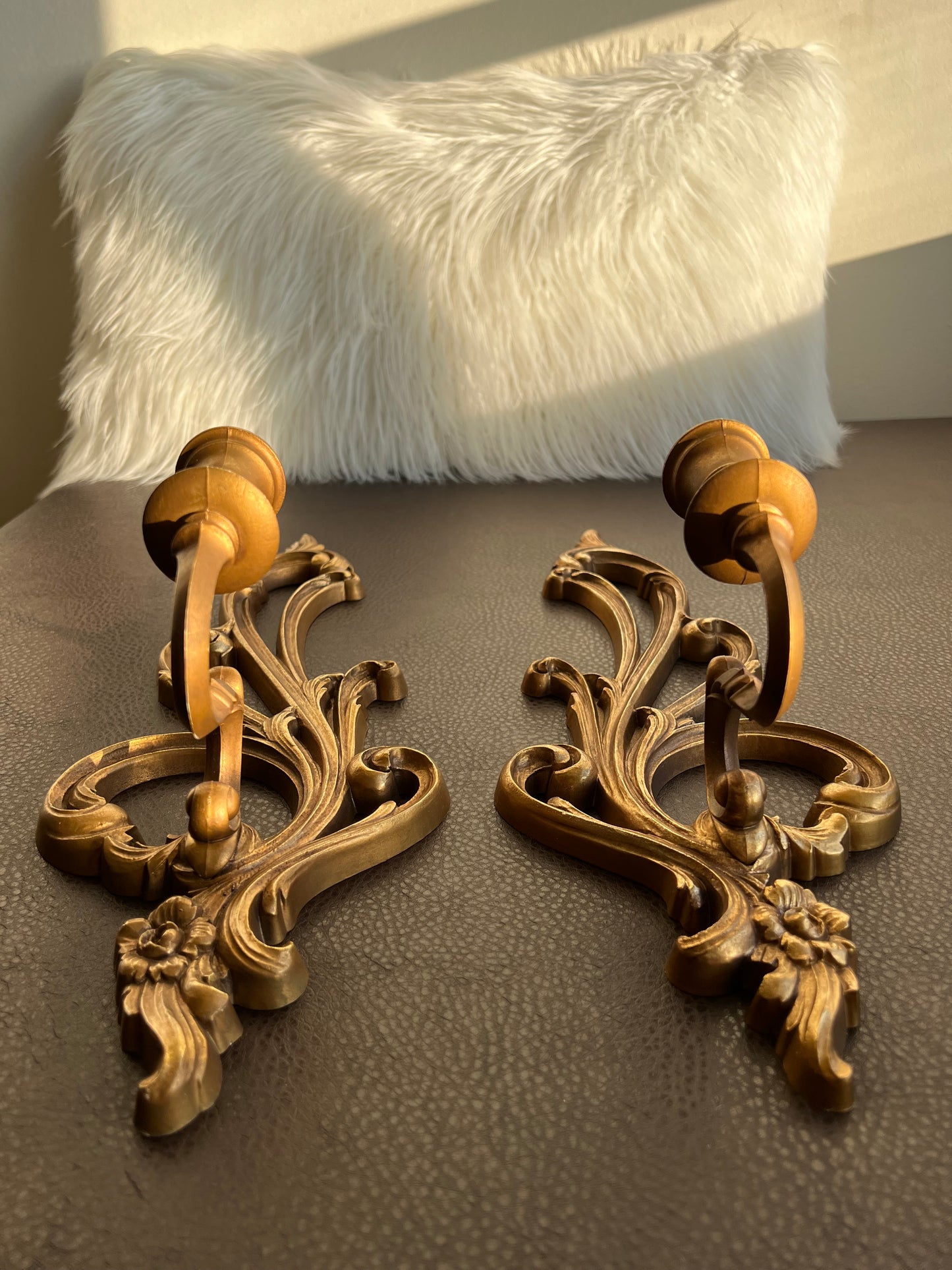 Mid Century Pair of Syroco Wall Ornate Candle Sconces/ Resin Candle Holders, Hollywood Regency