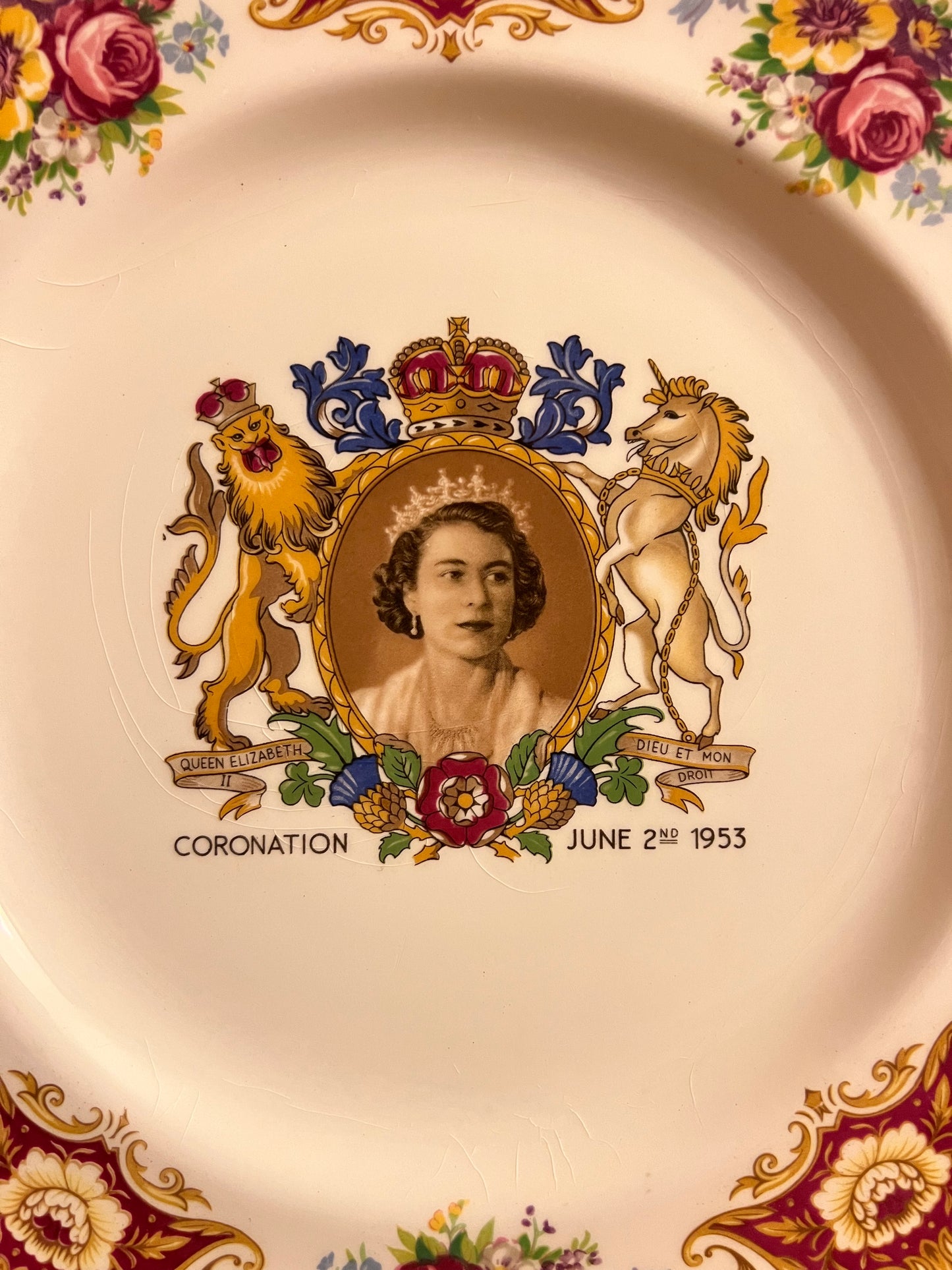 Vintage Commemorative Plate of Queen Elizabeth II’s Coronation in 1953