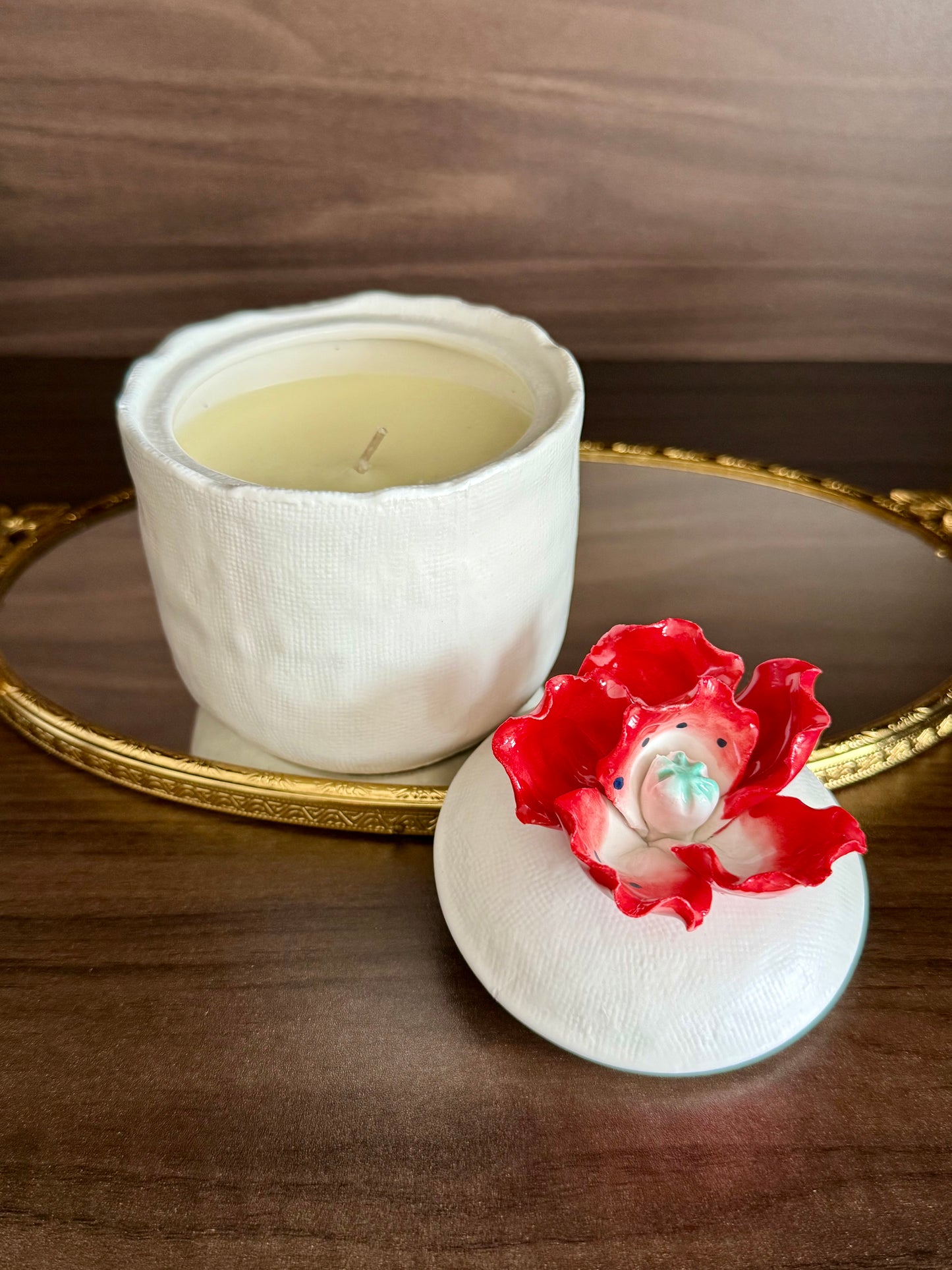 “Sweet Red Poppy" Luxury White Ceramic Candle with Lid by Illume