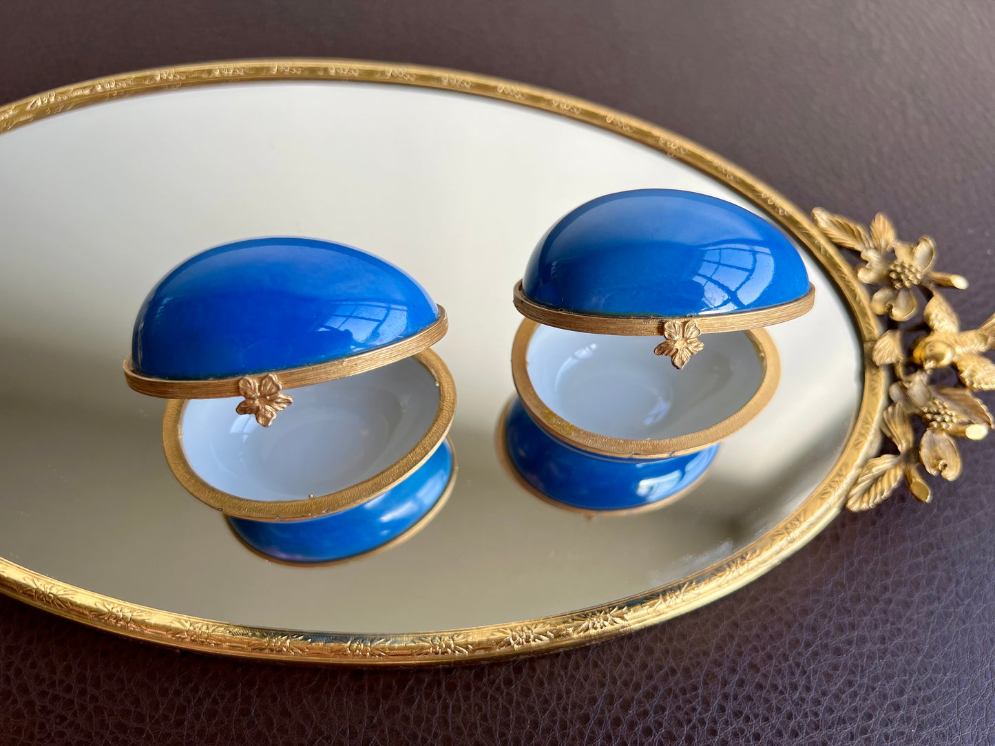 Navy Blue Vintage Limoges Porcelain Eggs Trinket Box ($ 31/ pc)