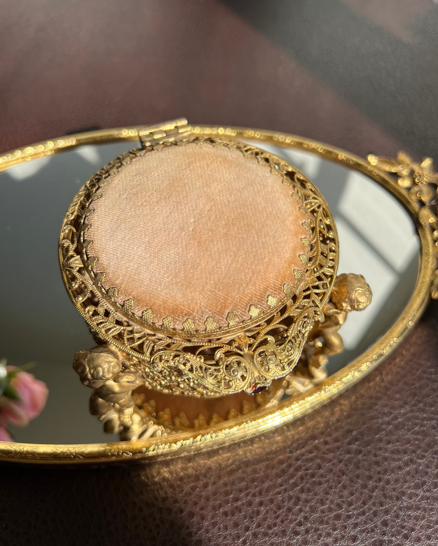 Three Footed Cherub Round StyleBuilt Style Vintage Design Jewelry Casket/ Box with Pink Plush on the Top and Inside & Burgundy Red Stones Decoration