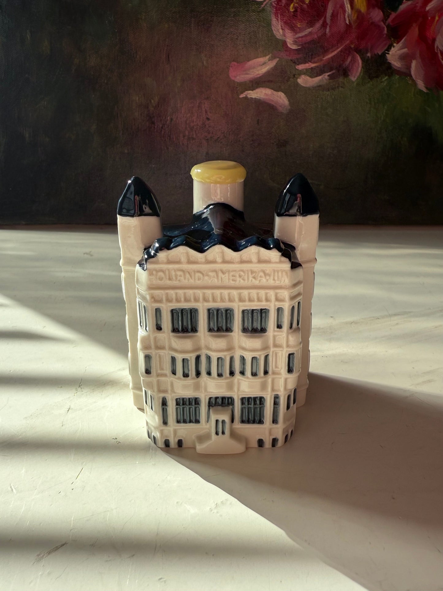 KLM Delft Blue Miniature Vintage Porcelain Dutch Houses - Nr. 12, 20, 23, 52 (2 pc), 55, 58, 97 (2 pc)