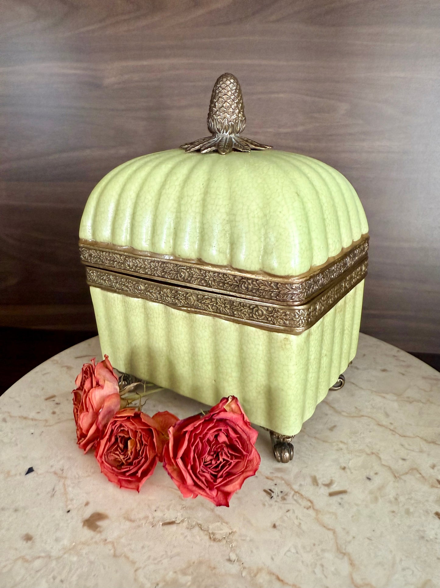 Vintage Porcelain Trinket Dish or Jewelry Box in a Glossy Crackle finish & Bronze Trims on four Legs