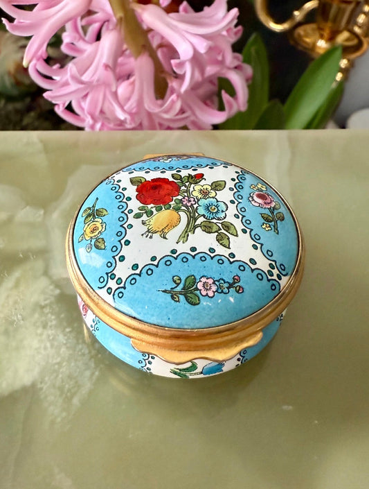 Halcyon Days Bilston and Battersea Hand-painted Enamel Vintage Trinket/ Jewelry or Pill Box, Made in England