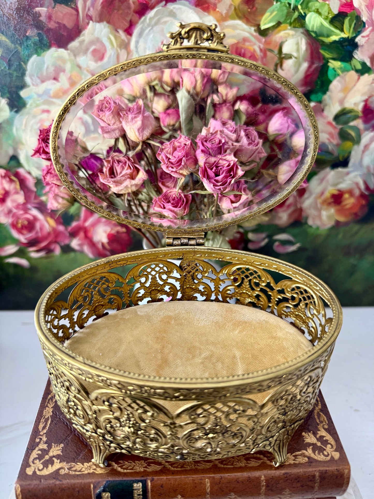 Matson Style Vintage Gold-plated and Glass Hollywood Regency Oval Ormolu Brass Jewelry/ Trinket Box