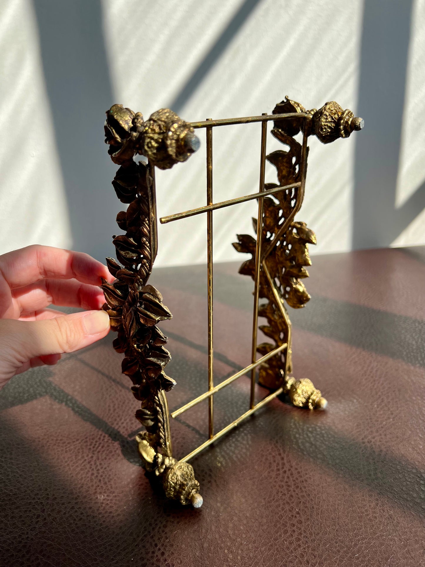 Gold-Plated Brass Metal Towel, Napkin holder, Vintage /Antique Bathroom or Kitchen Decoration