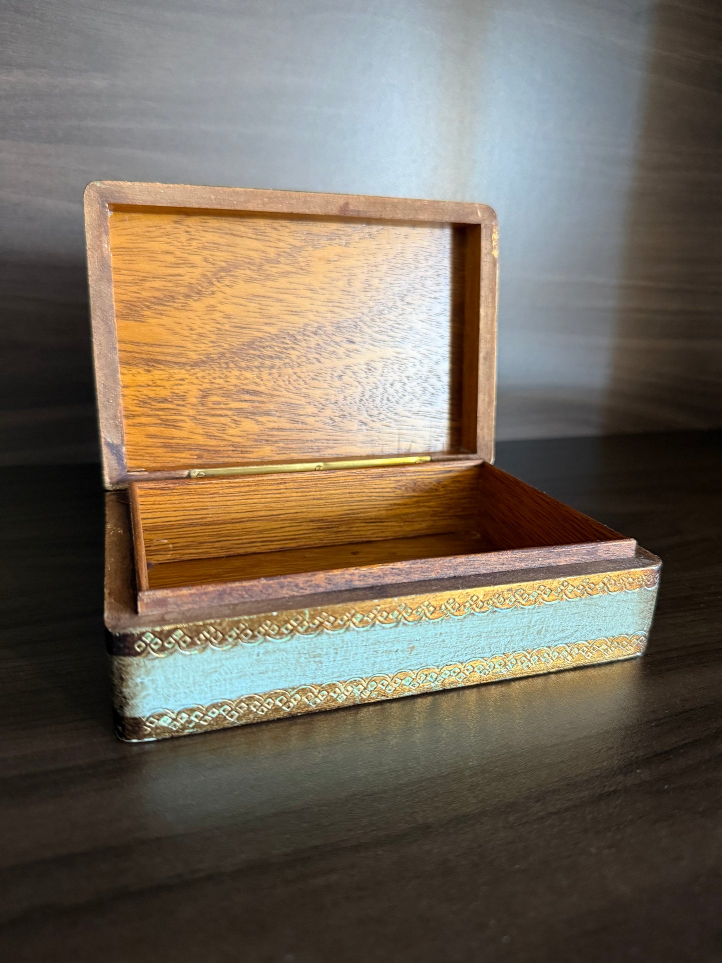 Italian Florentine Gold gilded, Handmade Wooden Vintage Jewelry or Trinket Box - Made in Italy
