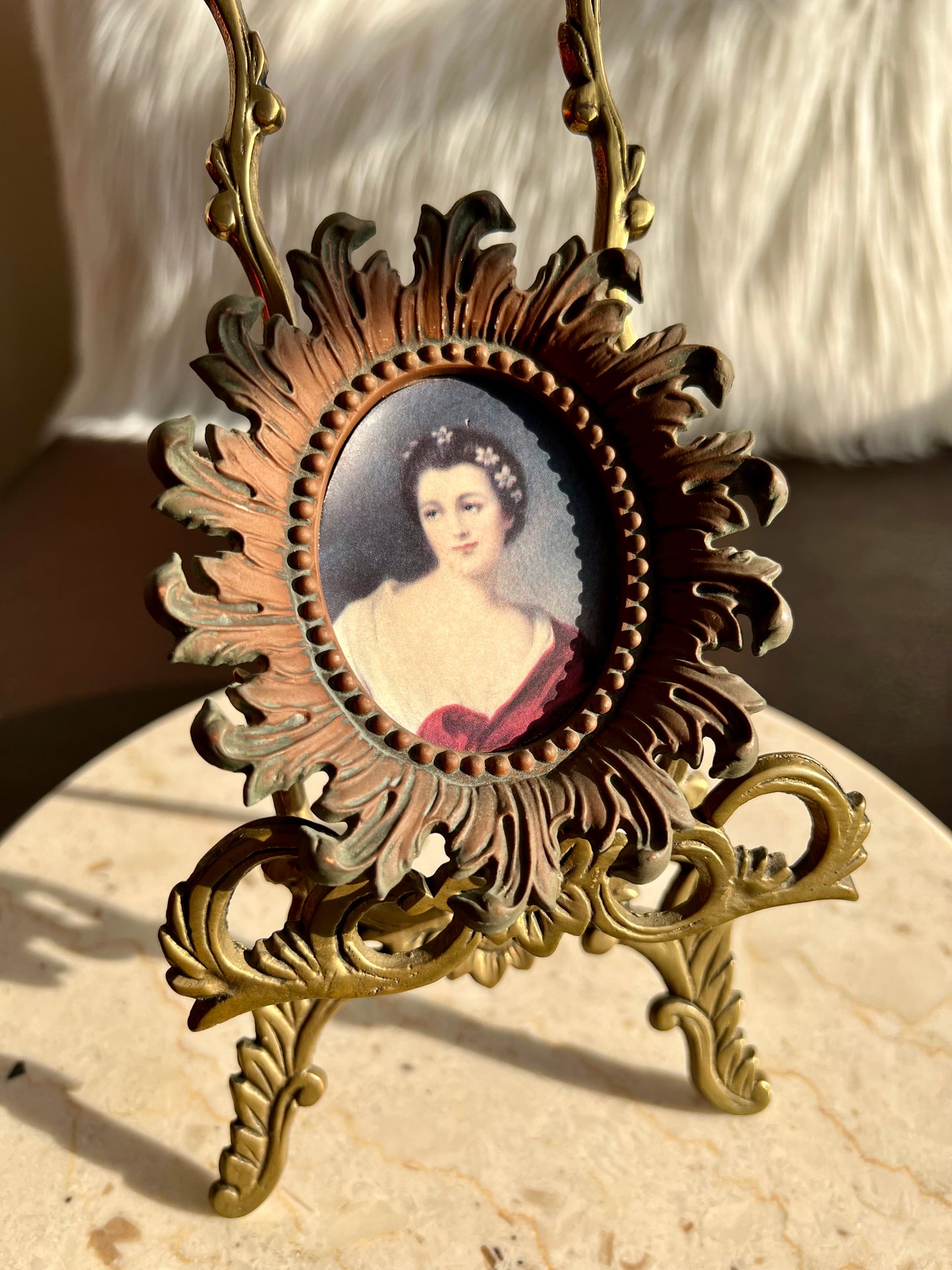 Cameo Creation Vintage Miniature Oval Print Portrait Picture