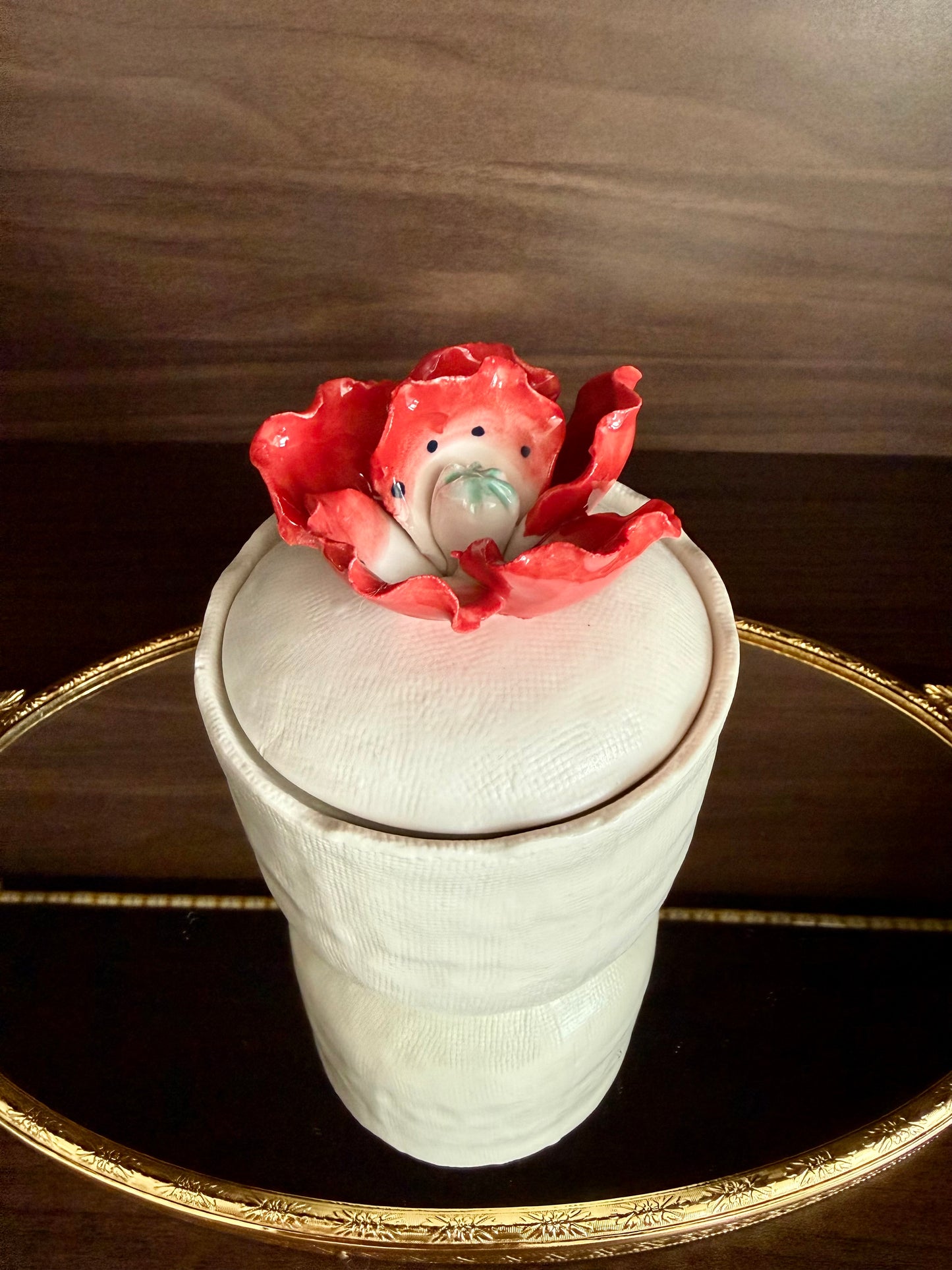 “Sweet Red Poppy" Luxury White Ceramic Candle with Lid by Illume