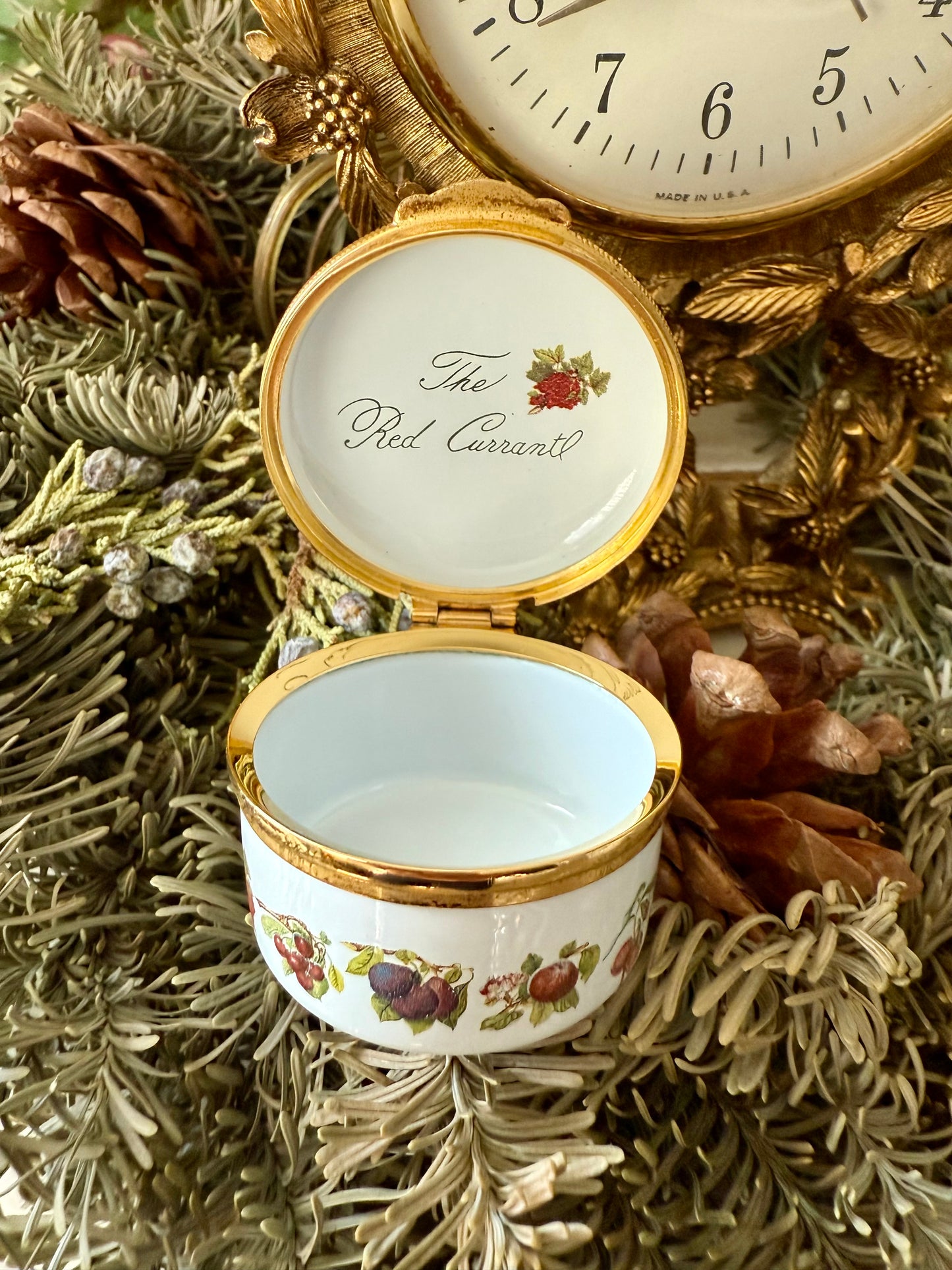Vintage ‘The Red Currant’ Portmeirion Pomona Enamel Jewelry or Trinket Box, Made in England