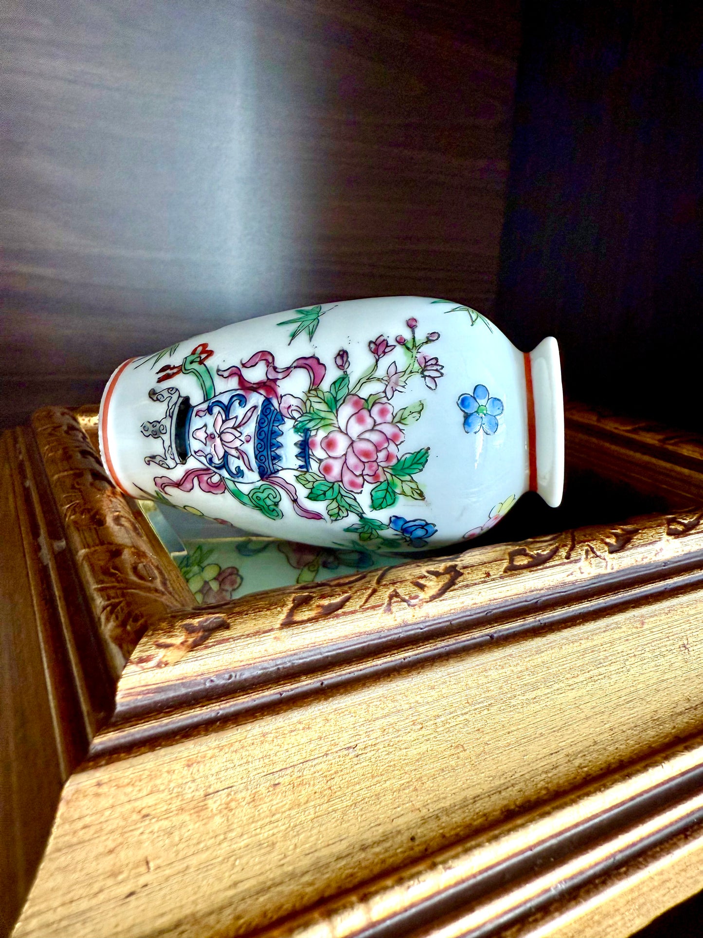Vintage Miniature Chinese Porcelain Famille Rose Elegant Hand-painted Vase with Floral Decoration