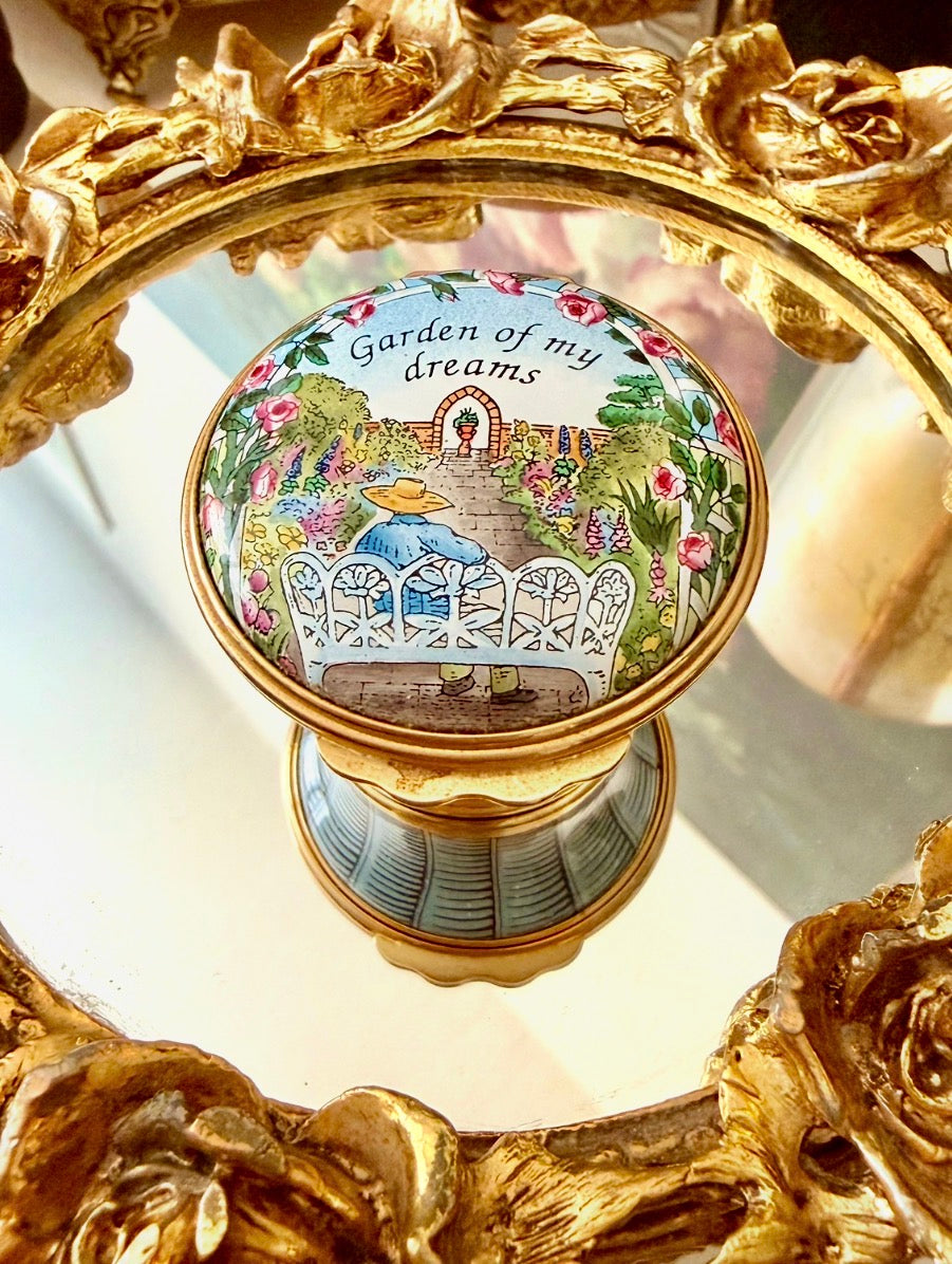1980s Halcyon Days "GARDEN OF MY DREAMS" Vintage Enamel Trinket Box Bask, Jewelry or Pill Box - Made in England