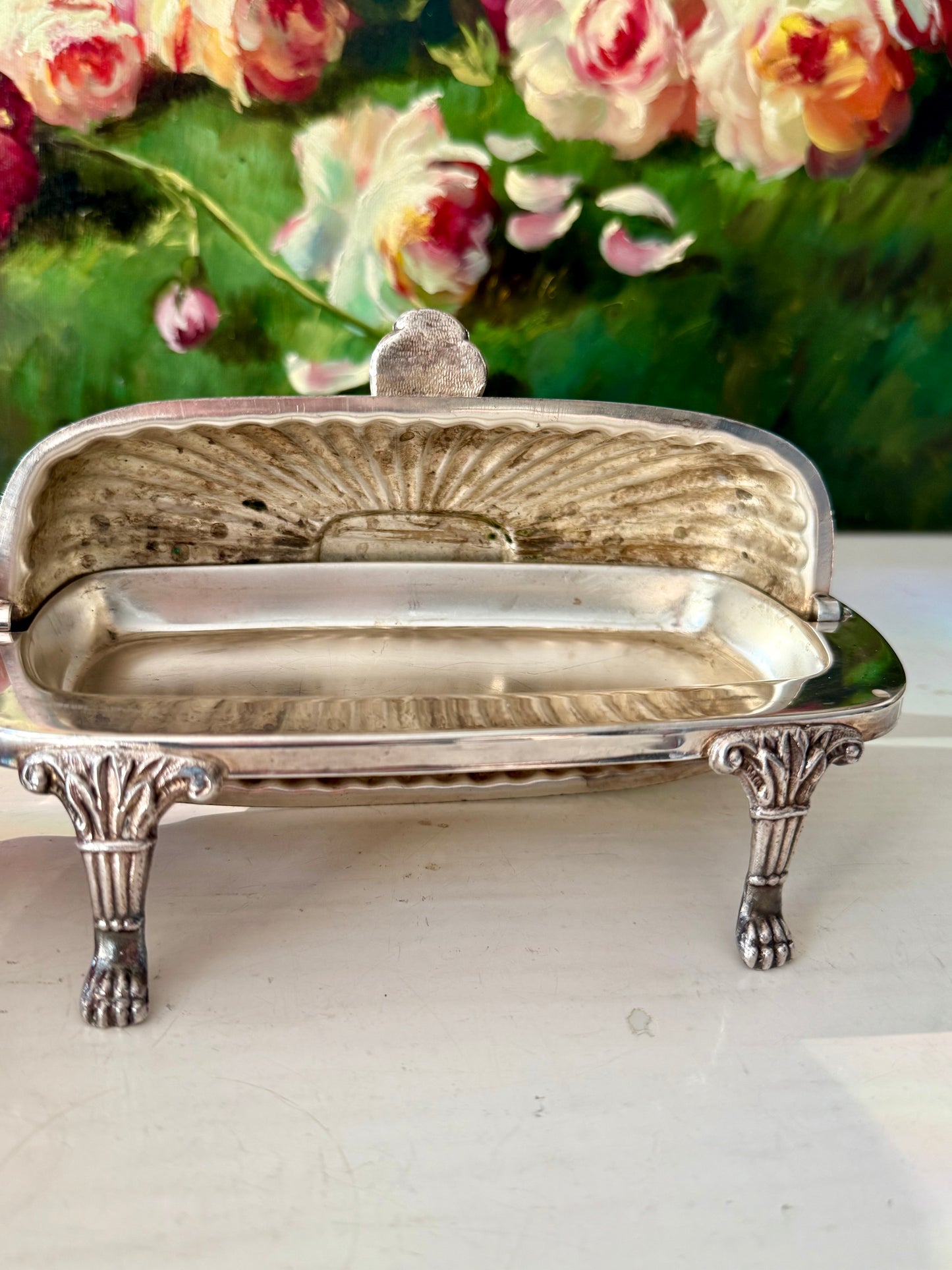 Antique Victorian Silver-Plated Butter Holder Dish with Covered Roll Top from the early-to-mid 20th Century