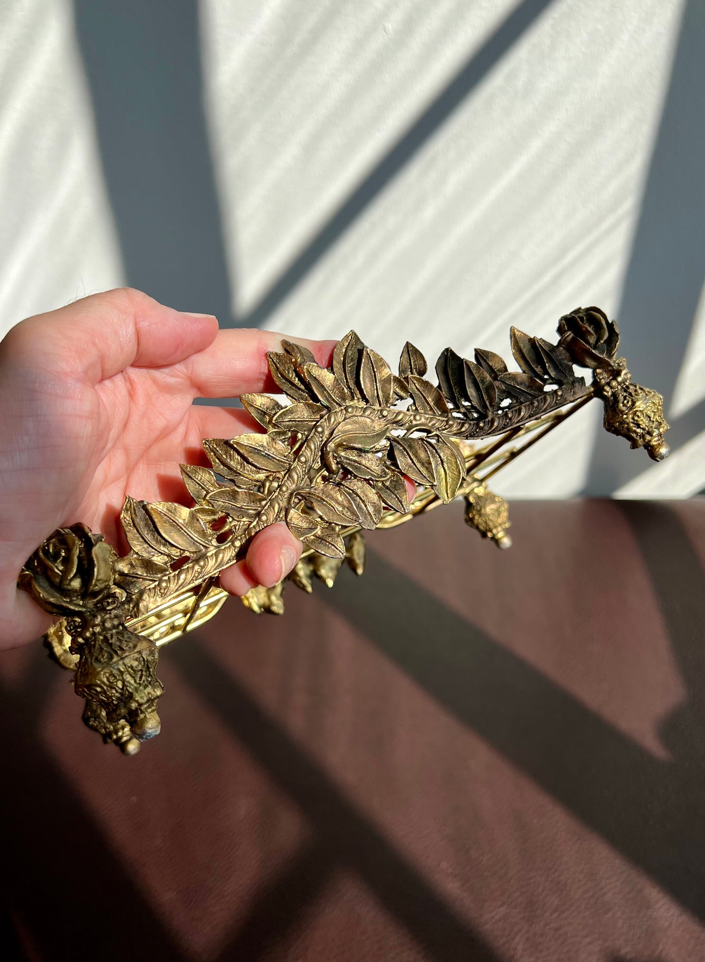 Gold-Plated Brass Metal Towel/ Napkin holder, Vintage Bathroom and Kitchen Decoration