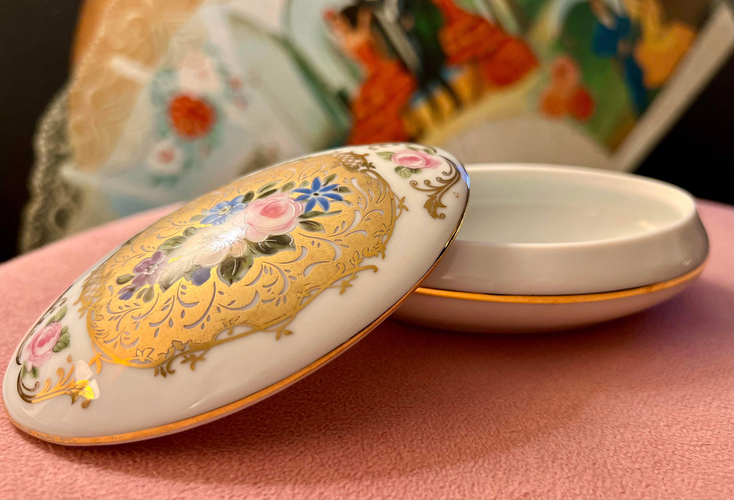 Limoges porcelain trinket box