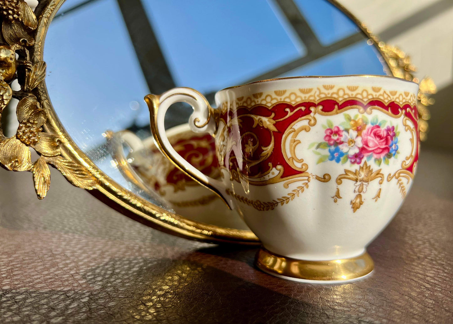 Vintage England Regency Queen Anne Floral Bone China Tea Cup Saucer