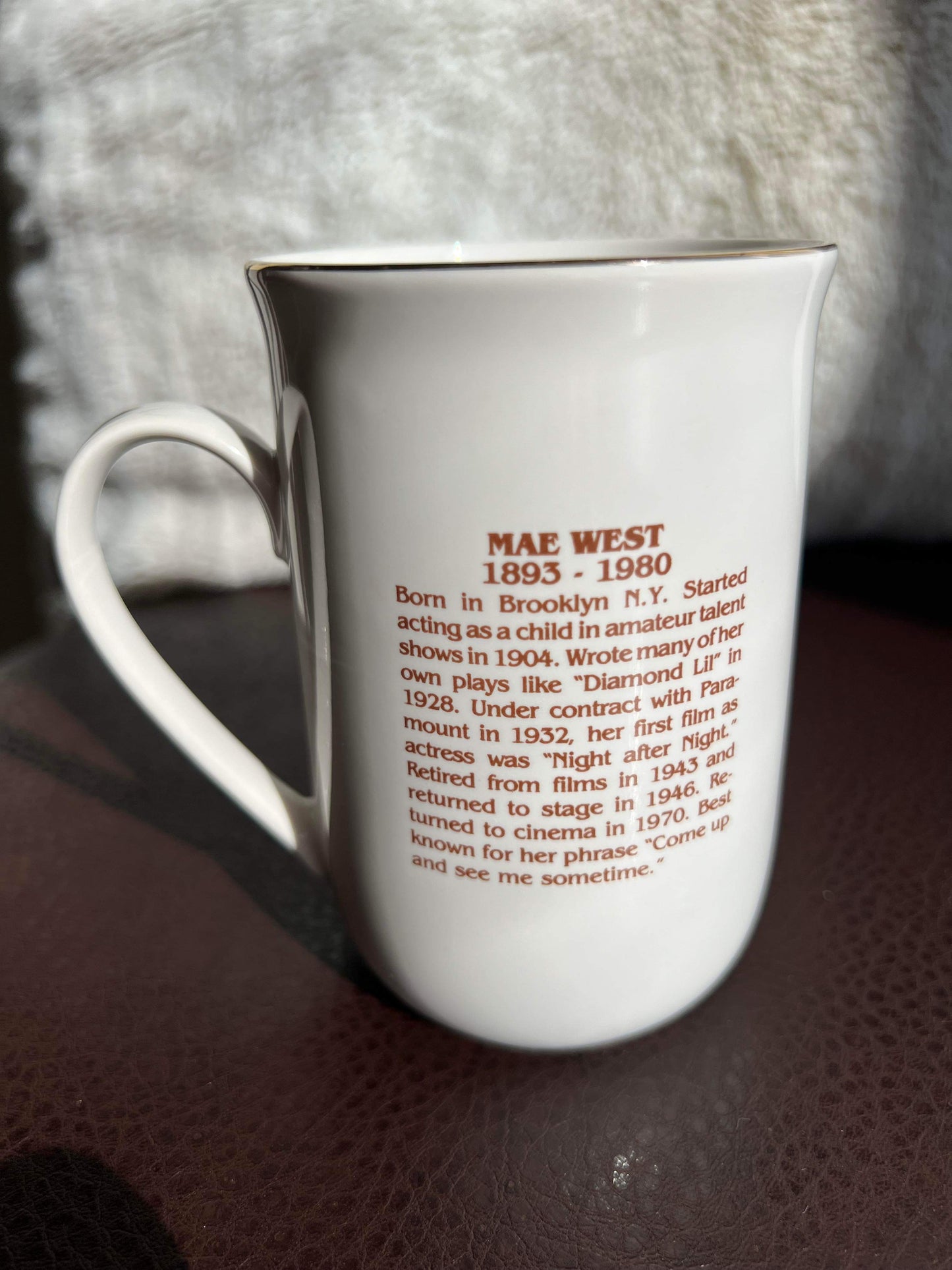 Vintage Hollywood Hall of Fame Museum Mae West porcelain mug